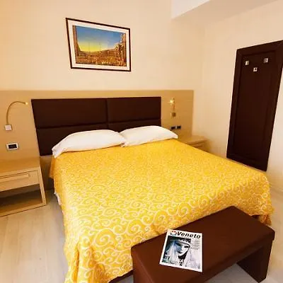 لا بيرجولا دي فينيسيا 2*