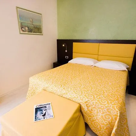 Hotel La Pergola Di Venezia Venedigs Lido