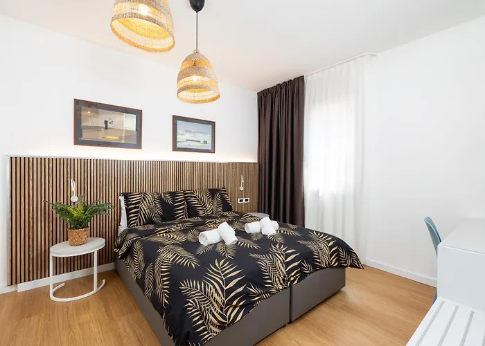 威尼斯拉珀格拉迪酒店 2*